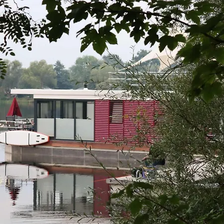Floatinghouse Caliene - Lp9 Hébergement de vacances *