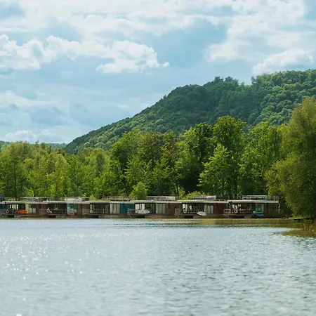 Feriehus Floatinghouse Caliene - Lp9