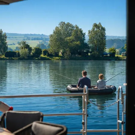 Floatinghouse Caliene - Lp9 Feriehus